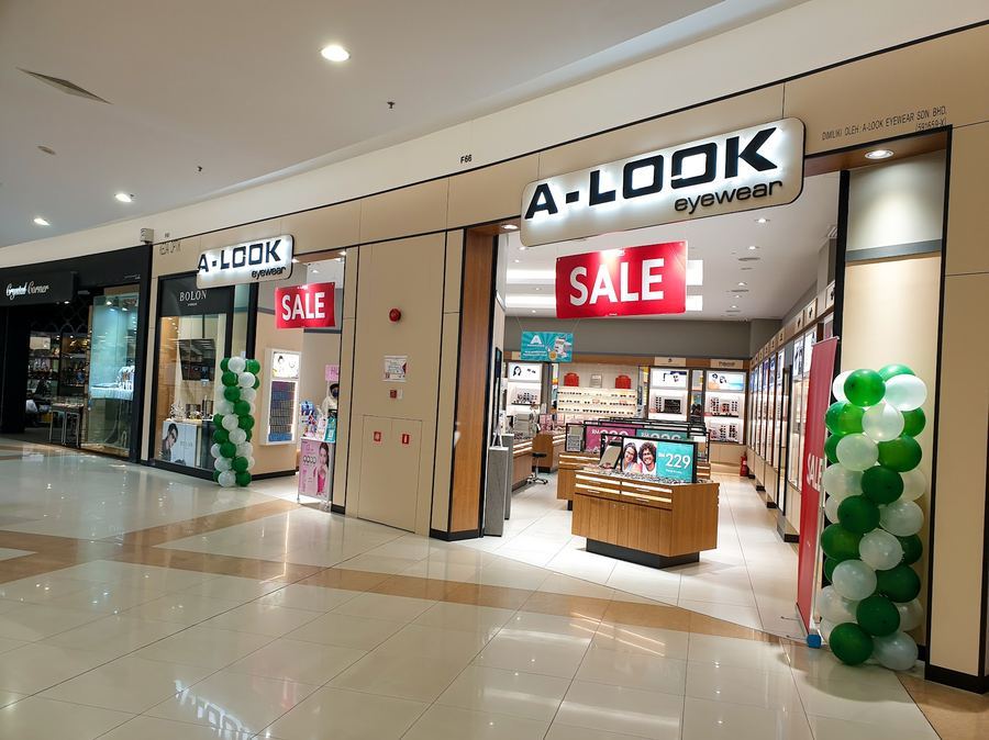 Photo of A-Look Eyewear Aeon Melaka — optical shop in Melaka, by Muh Fuei · Google